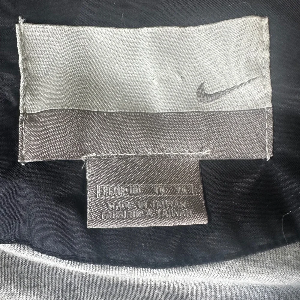 Nike Windbreaker Kids XL Black Excellent Hooded Full Zip Stripe Jacket